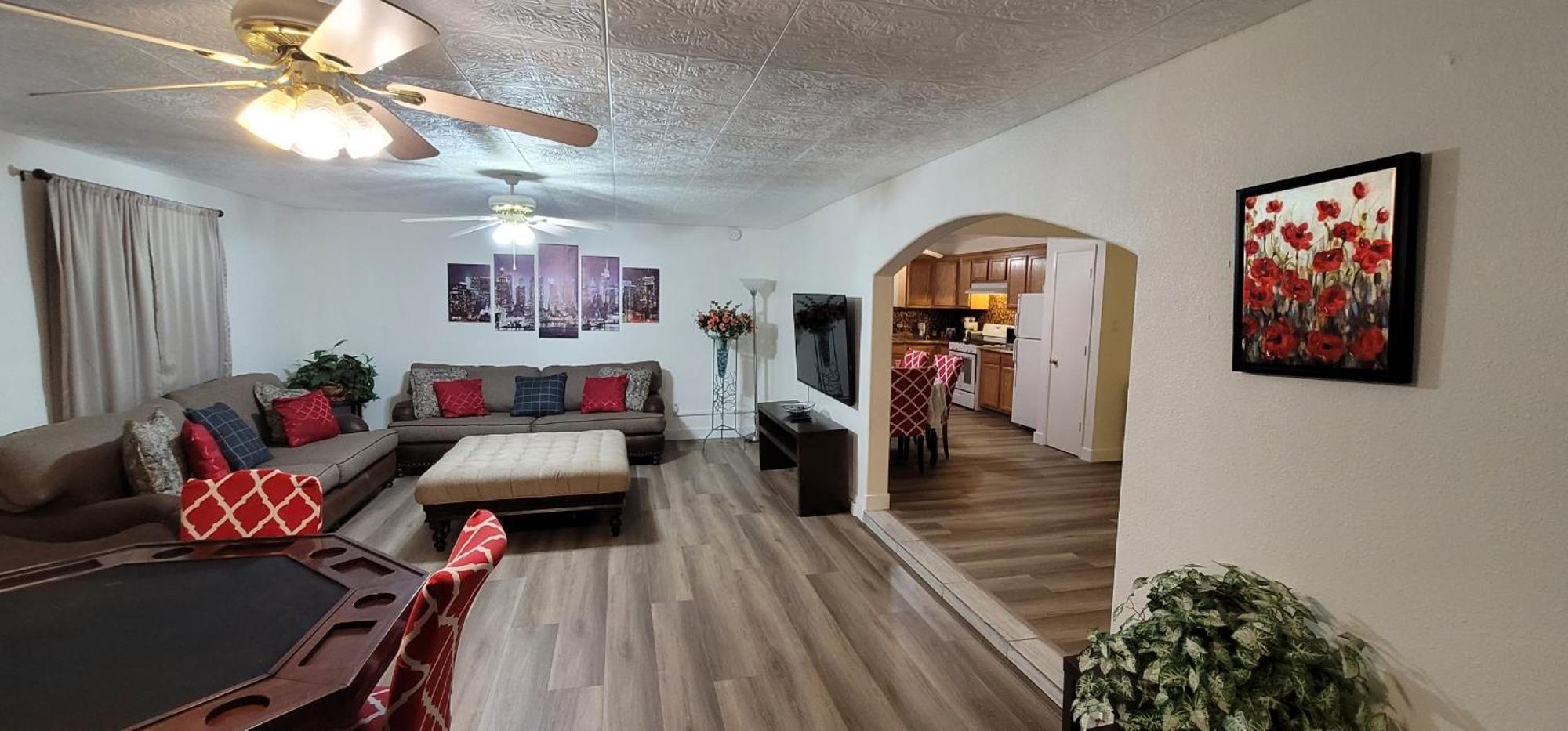 Vacation Home 3.5 Mi To Strip/Dt/Outlt Up To 8 Gst Las Vegas Eksteriør billede