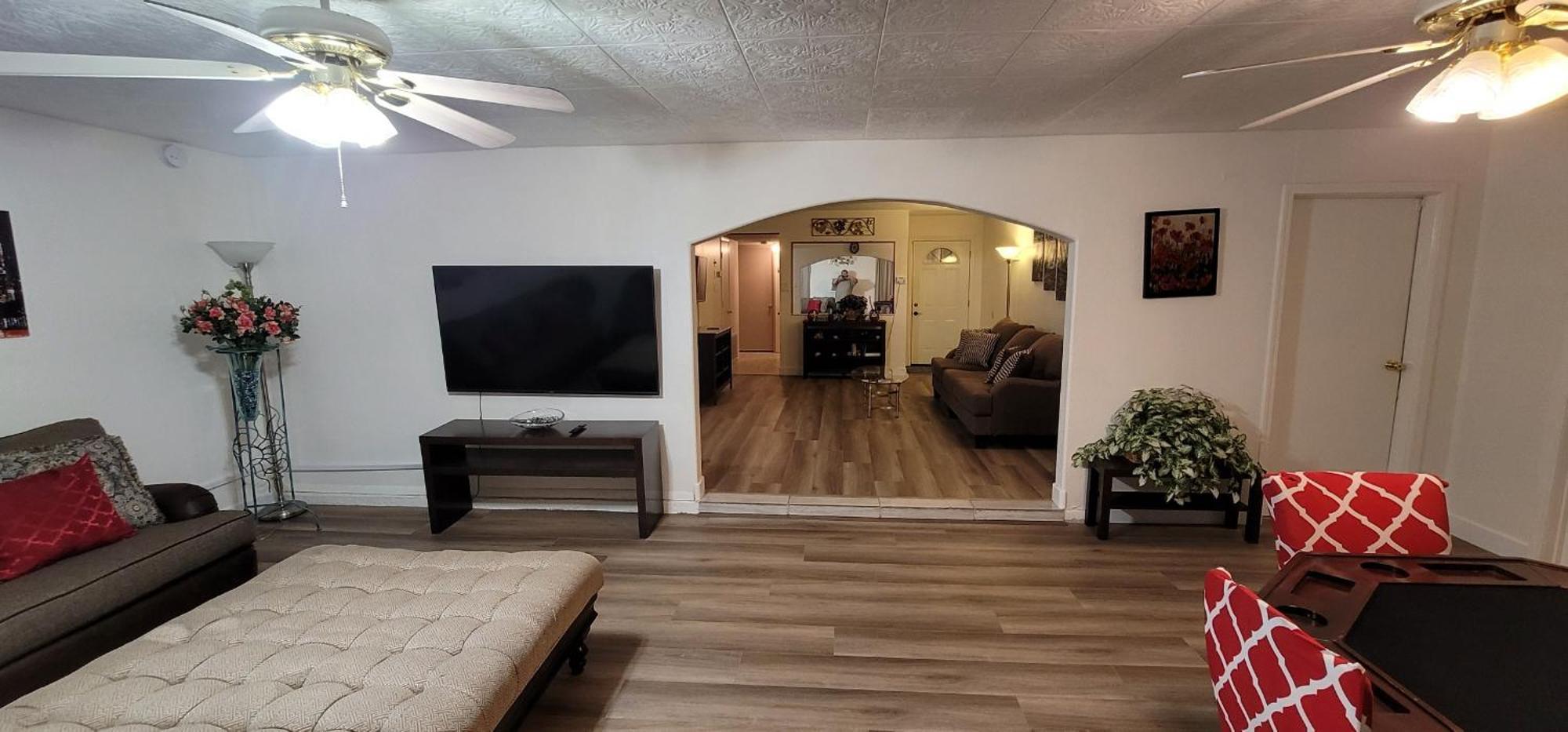 Vacation Home 3.5 Mi To Strip/Dt/Outlt Up To 8 Gst Las Vegas Eksteriør billede